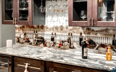 Glass Backsplashes with Creative Designs