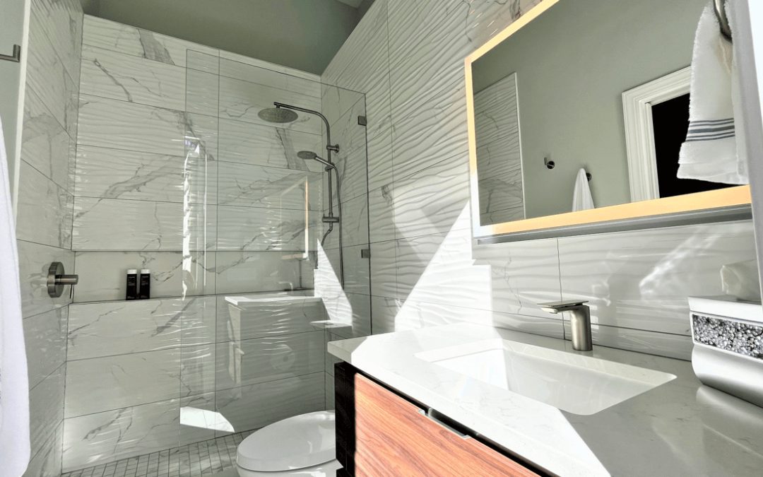 Shower with textured white tile