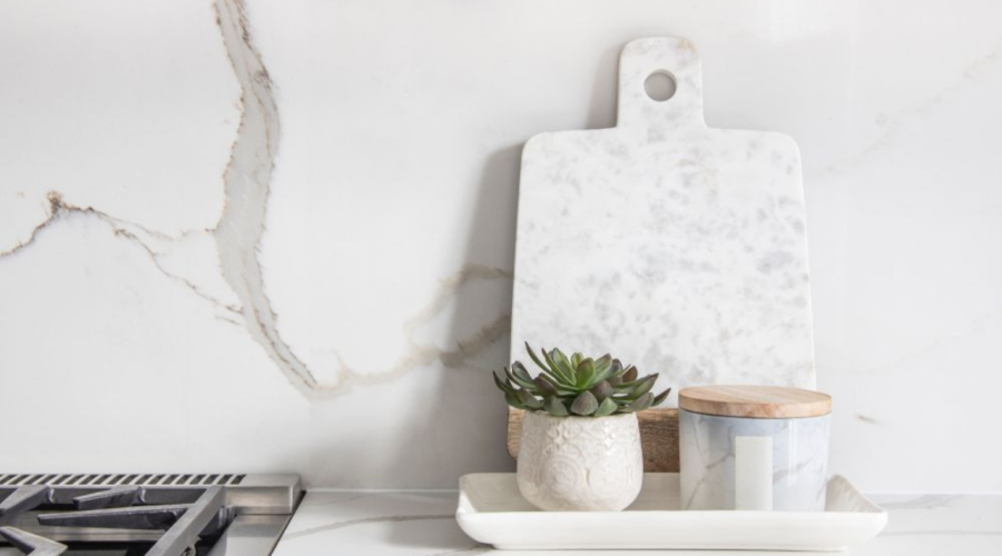 White quartz backsplash